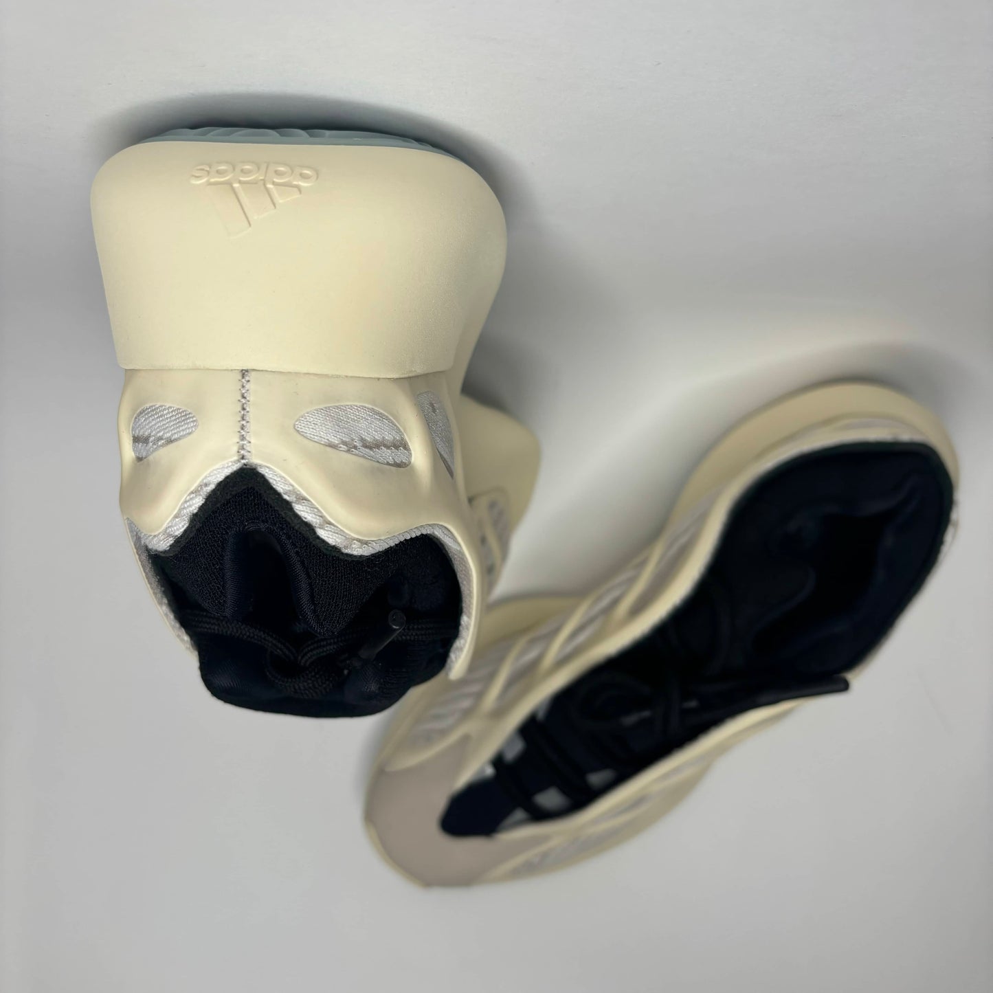 Adidas Yeezy 700 V3 Azael Full