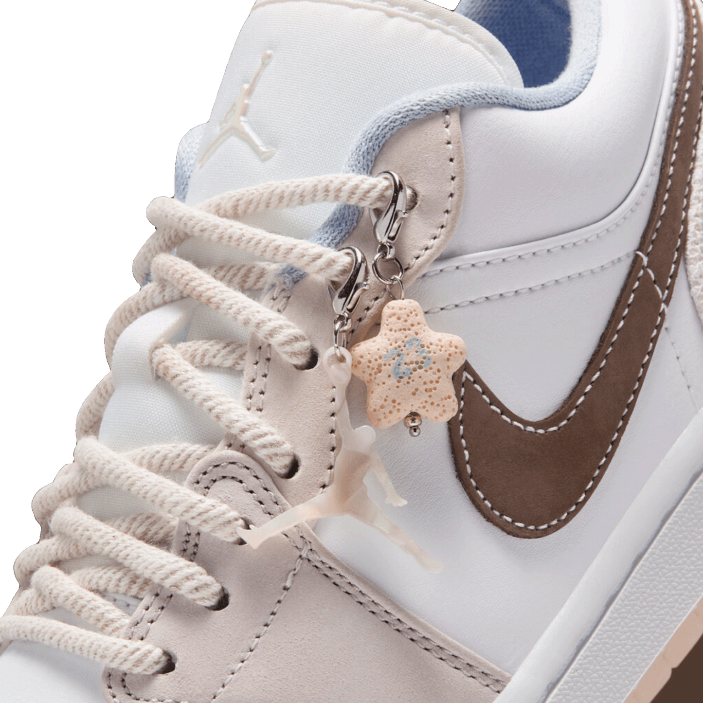 Nike Air Jordan 1 Low Coral (W) Detail