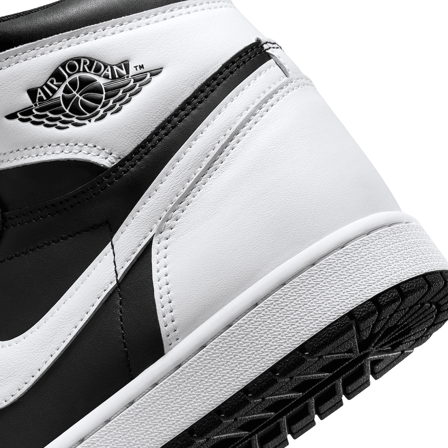 Nike Air Jordan 1 Retro High OG Black White