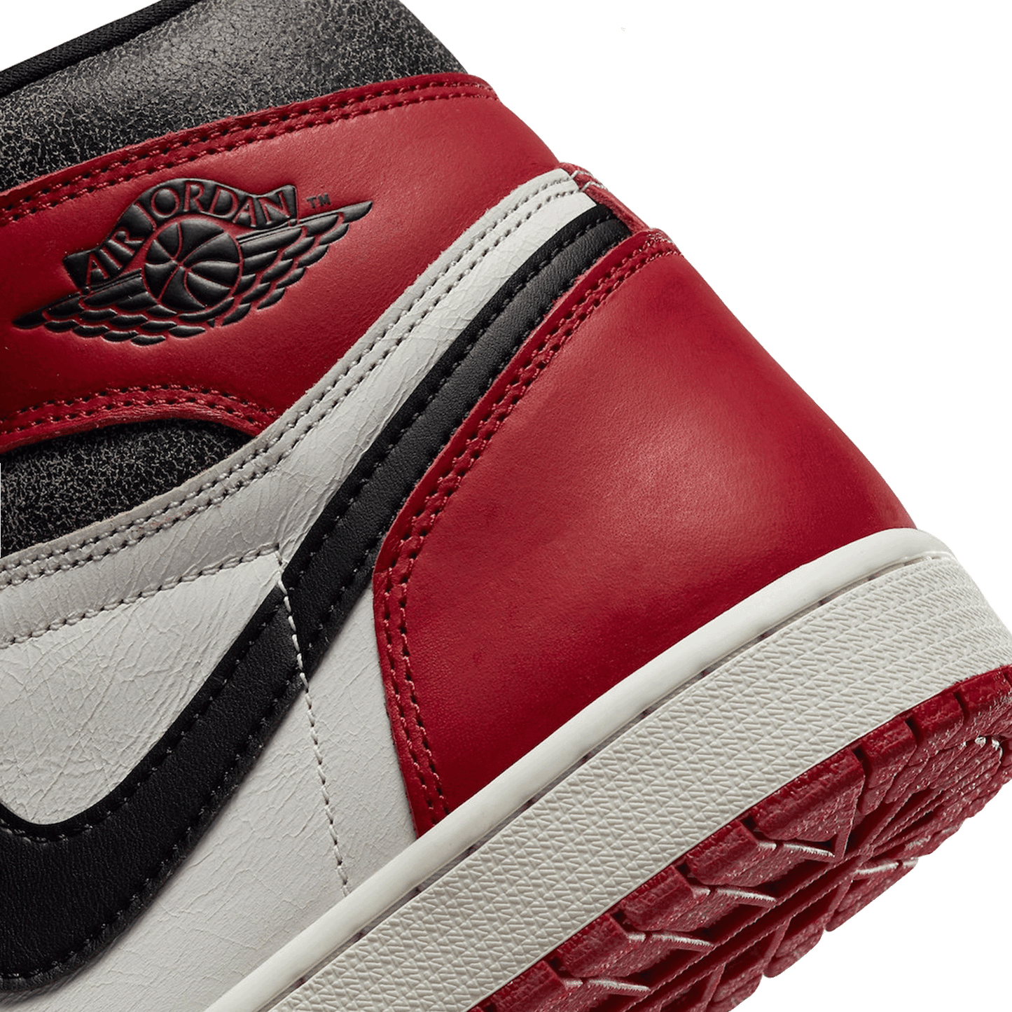 Nike Air Jordan 1 Retro High OG Chicago Lost and Found (GS) Detail