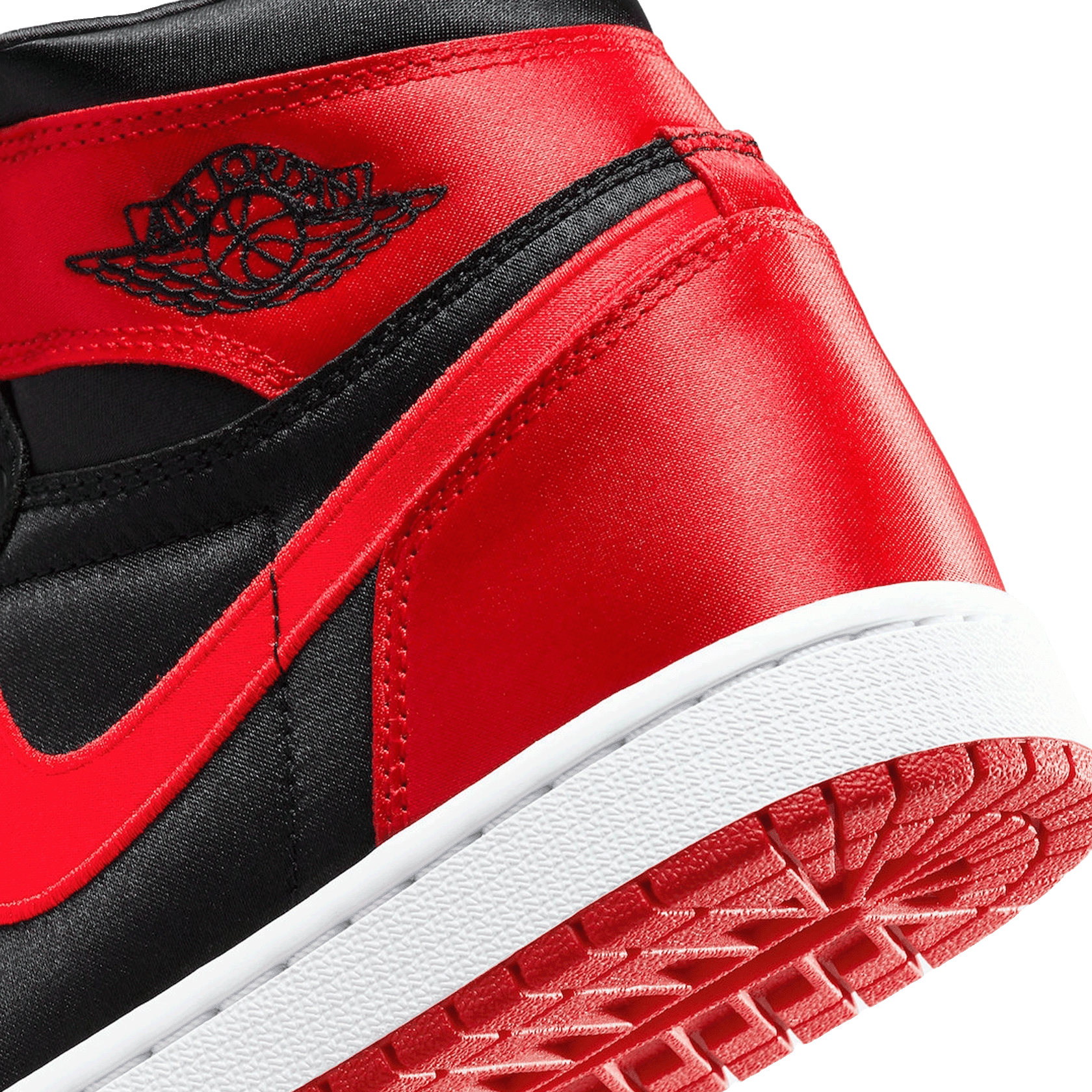 Nike Air Jordan 1 Retro High OG Satin Bred (W) Detail