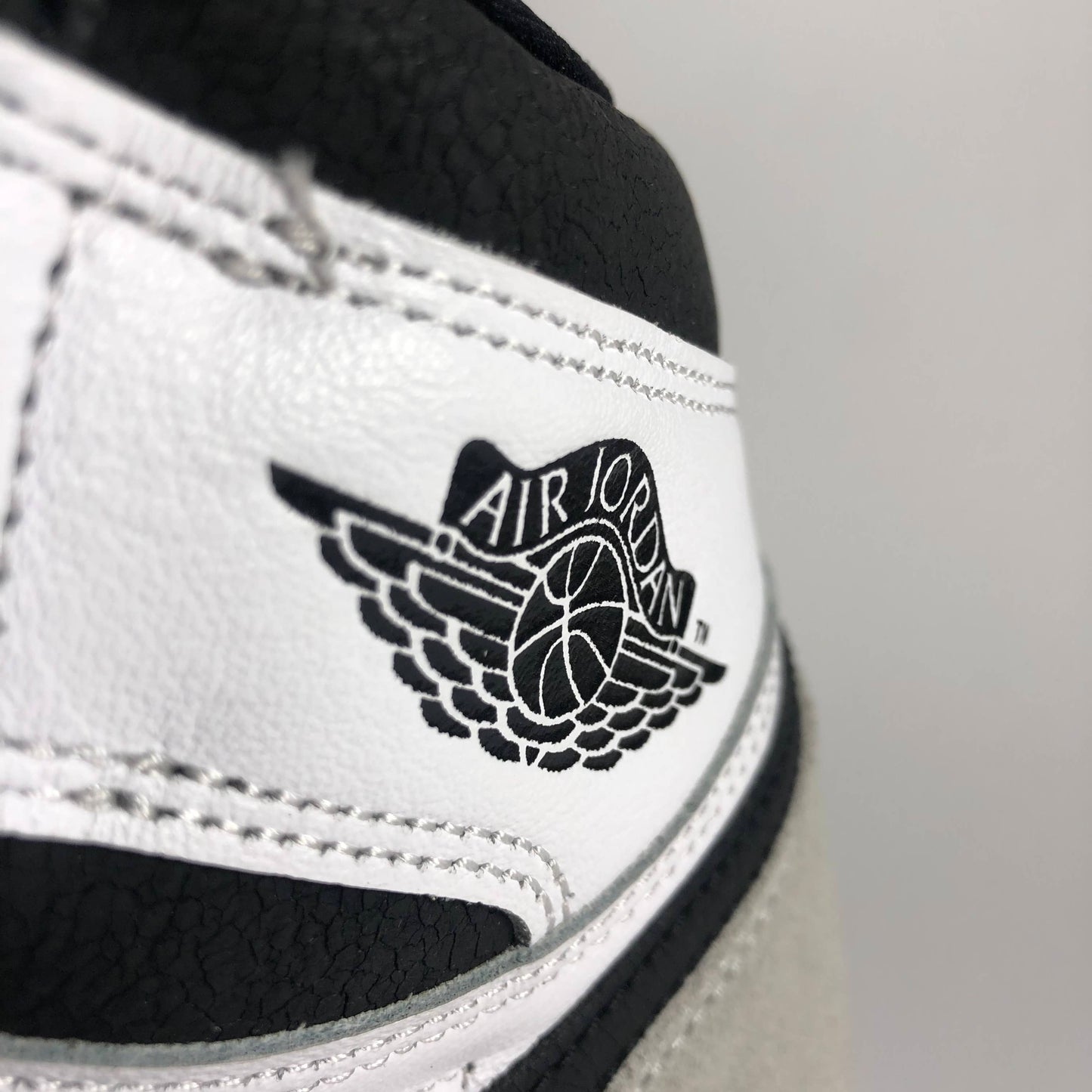 Nike Air Jordan 1 Retro High OG Stage Haze Wings