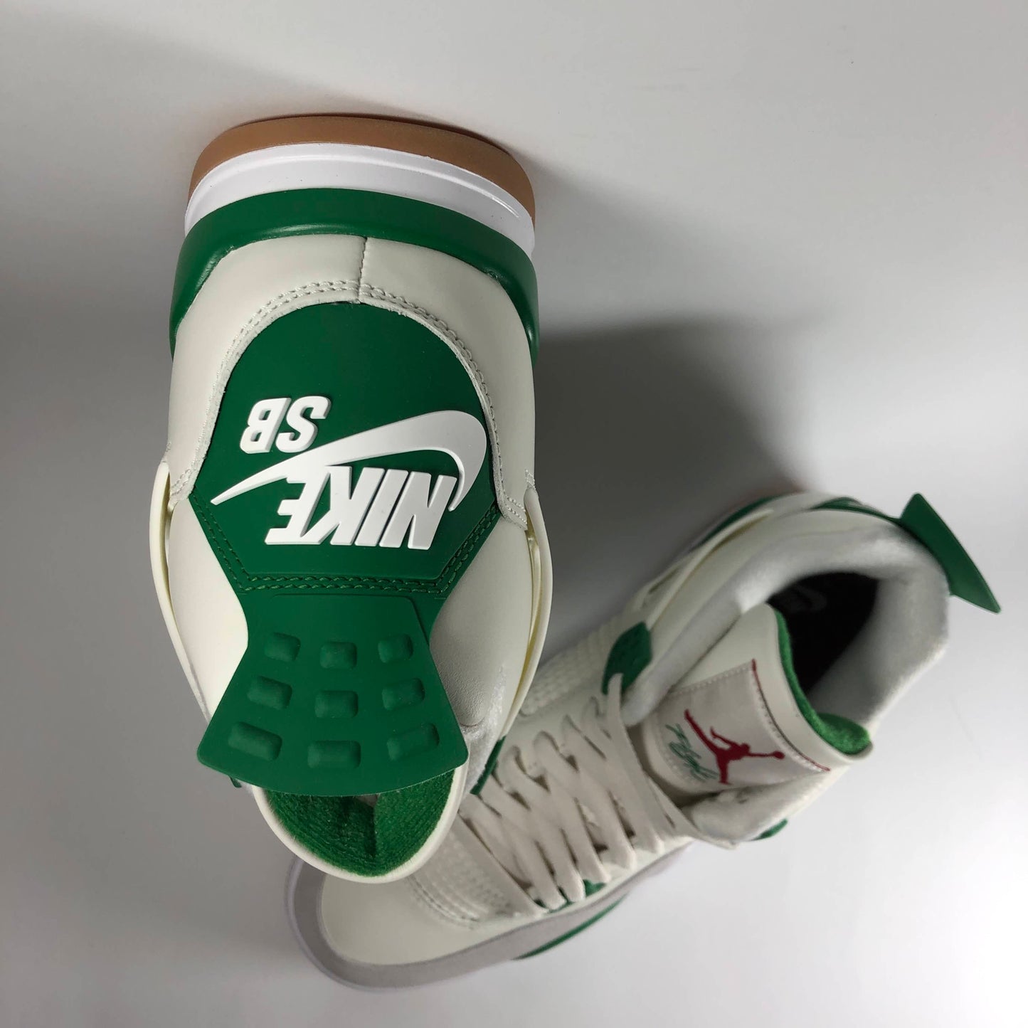 Nike Air Jordan 4 Retro SB Pine Green