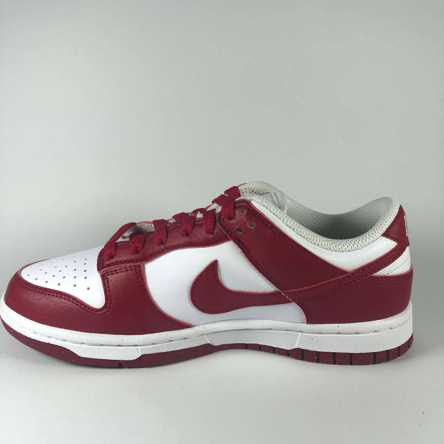 Nike Dunk Low Next Nature White Gym Red Rechts