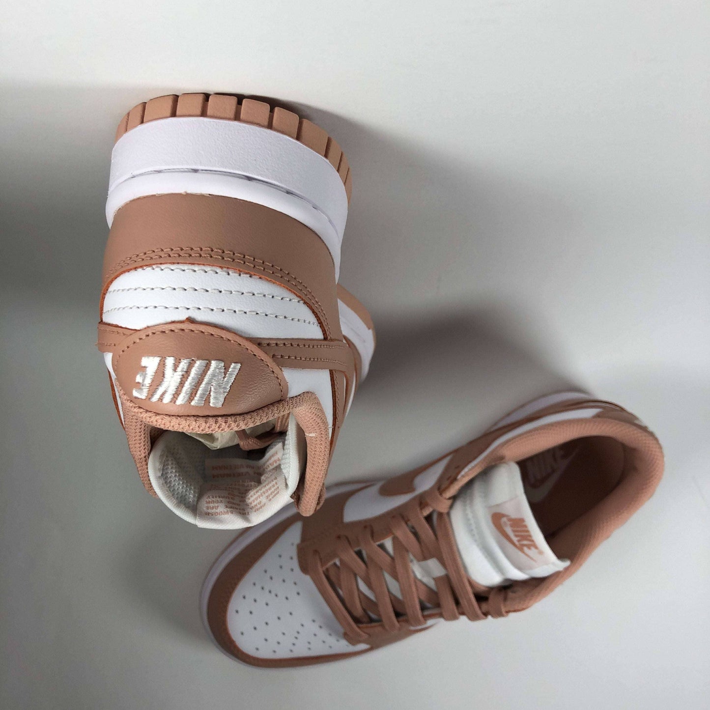 Nike Dunk Low Rose Whisper