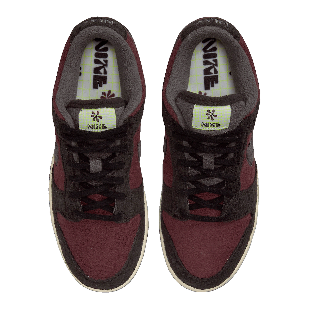 Nike Dunk Low SE Fleece Pack Burgundy Crush (W) Oben DQ7579-600