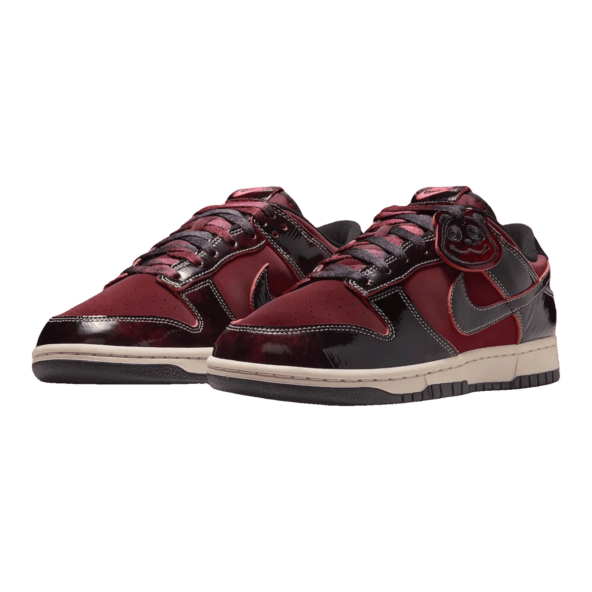 Nike Dunk Low SE Red Panda HQ1965-600