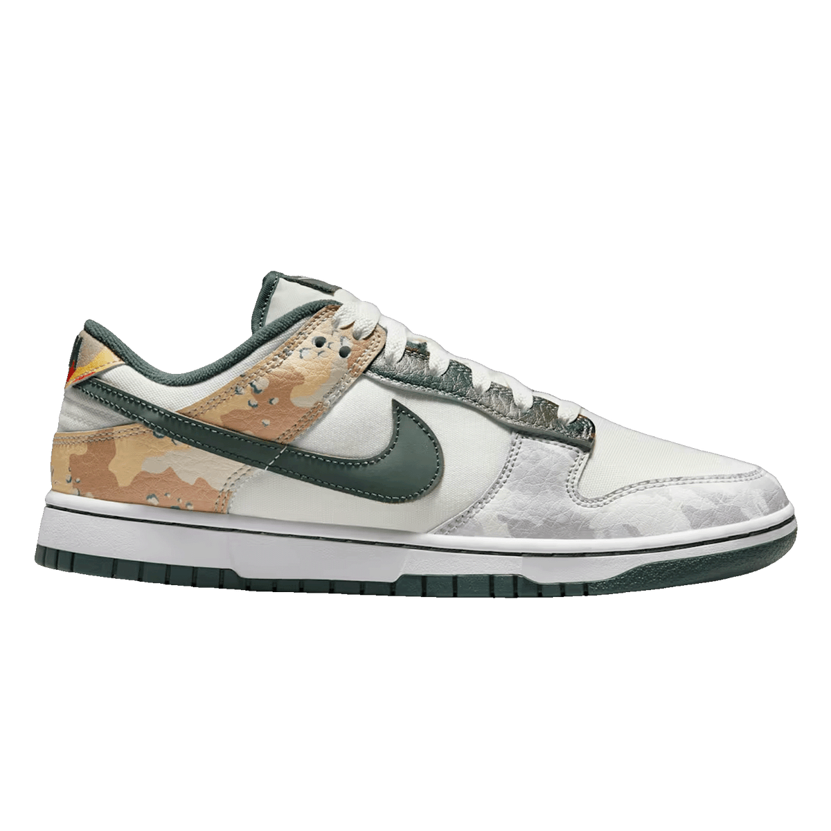 Nike Dunk Low SE Sail Multi-Camo DH0957-100