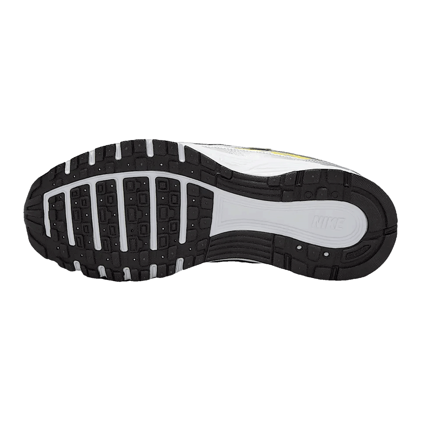 Nike P-6000 Lightning Metallic SIlver (GS) Sohle HV5064-701