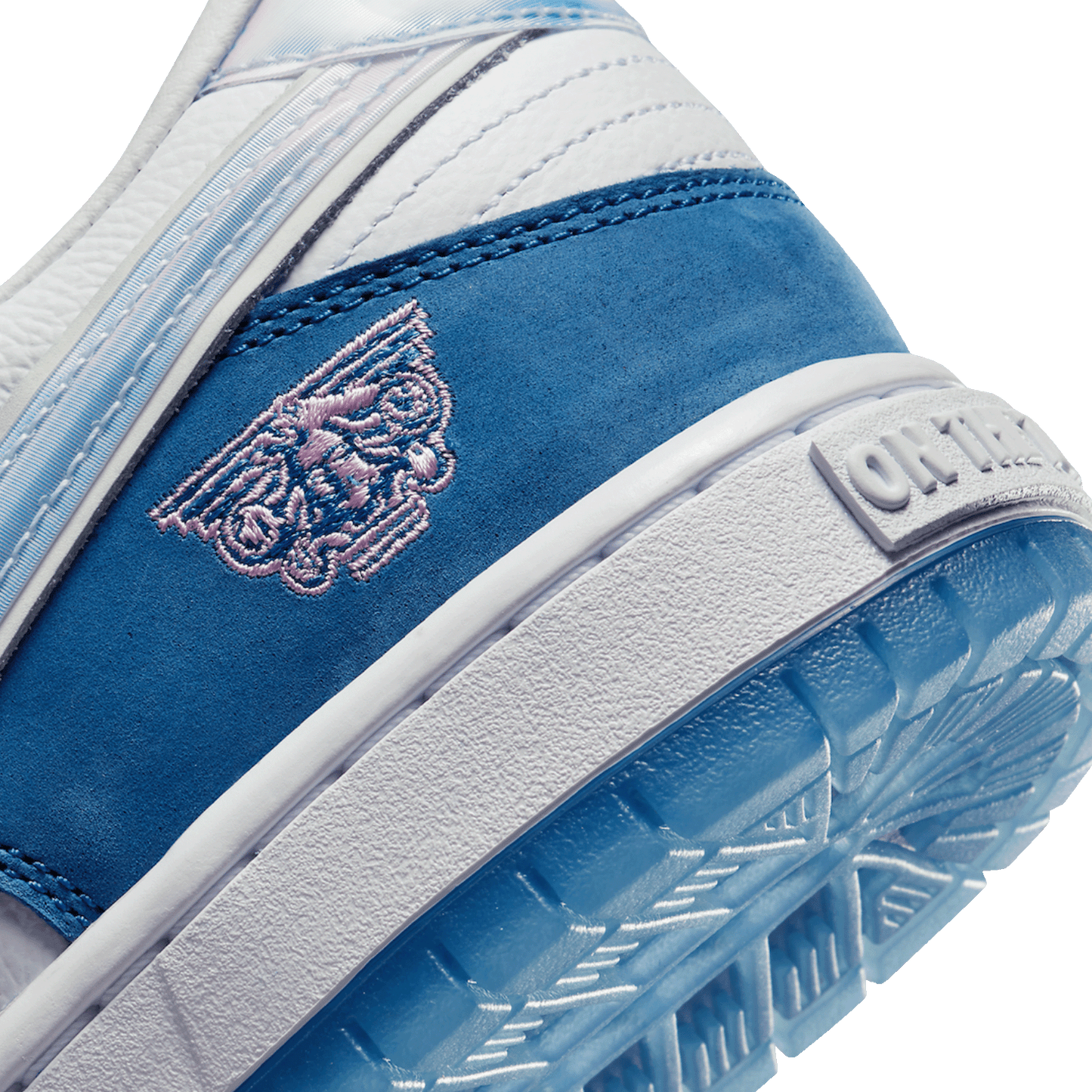 Nike SB Dunk Low Born X Raised One Block At A Time Detail