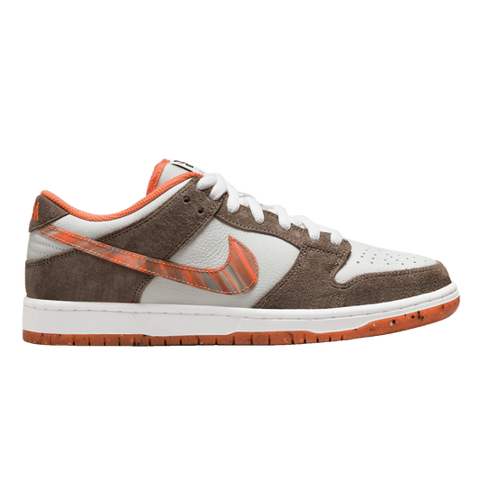Nike SB Dunk Low Crushed D.C.