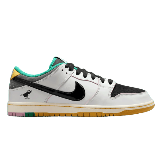 Nike SB Dunk Low CSEF