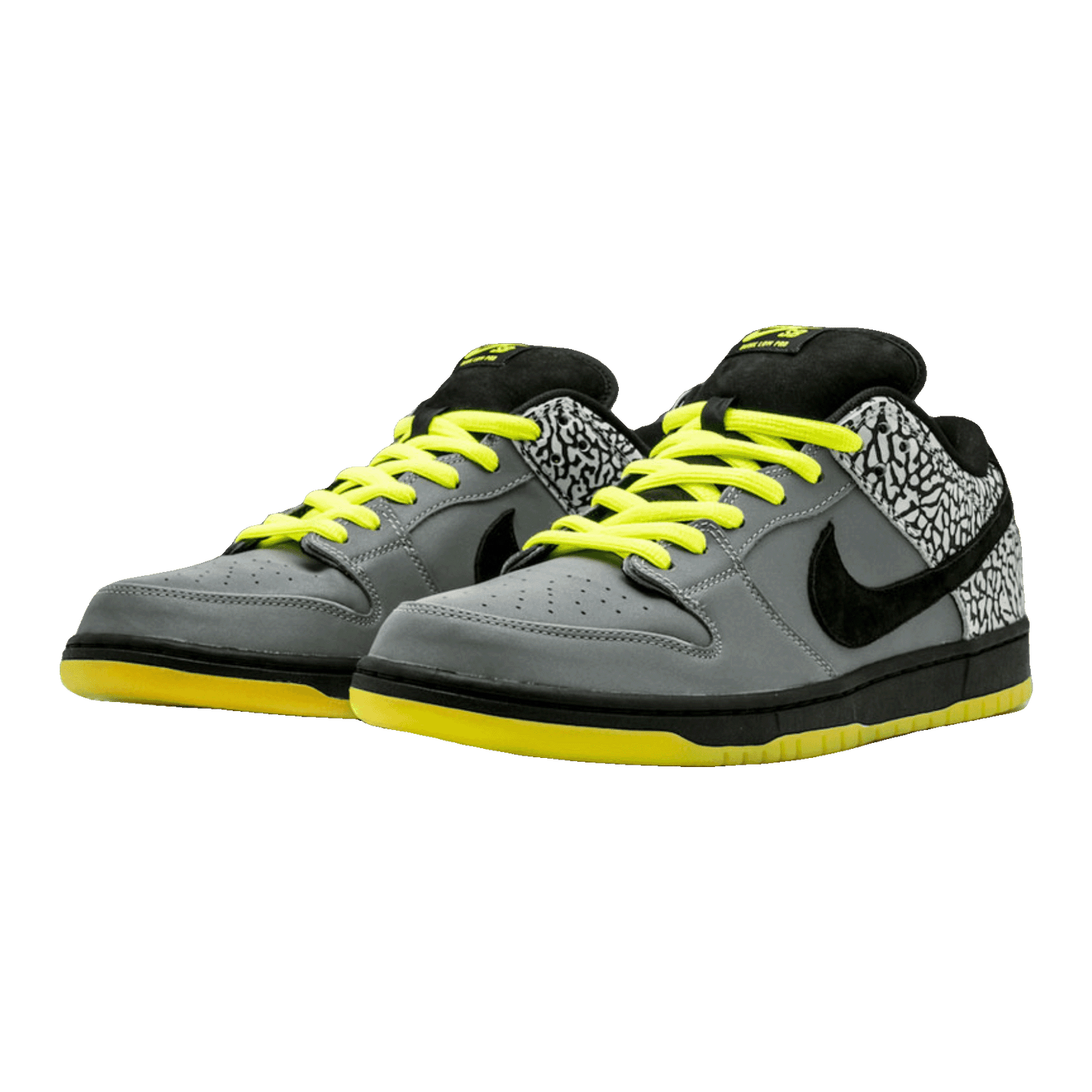 Nike SB Dunk Low DJ Clark Kent x Primitive 112 Side