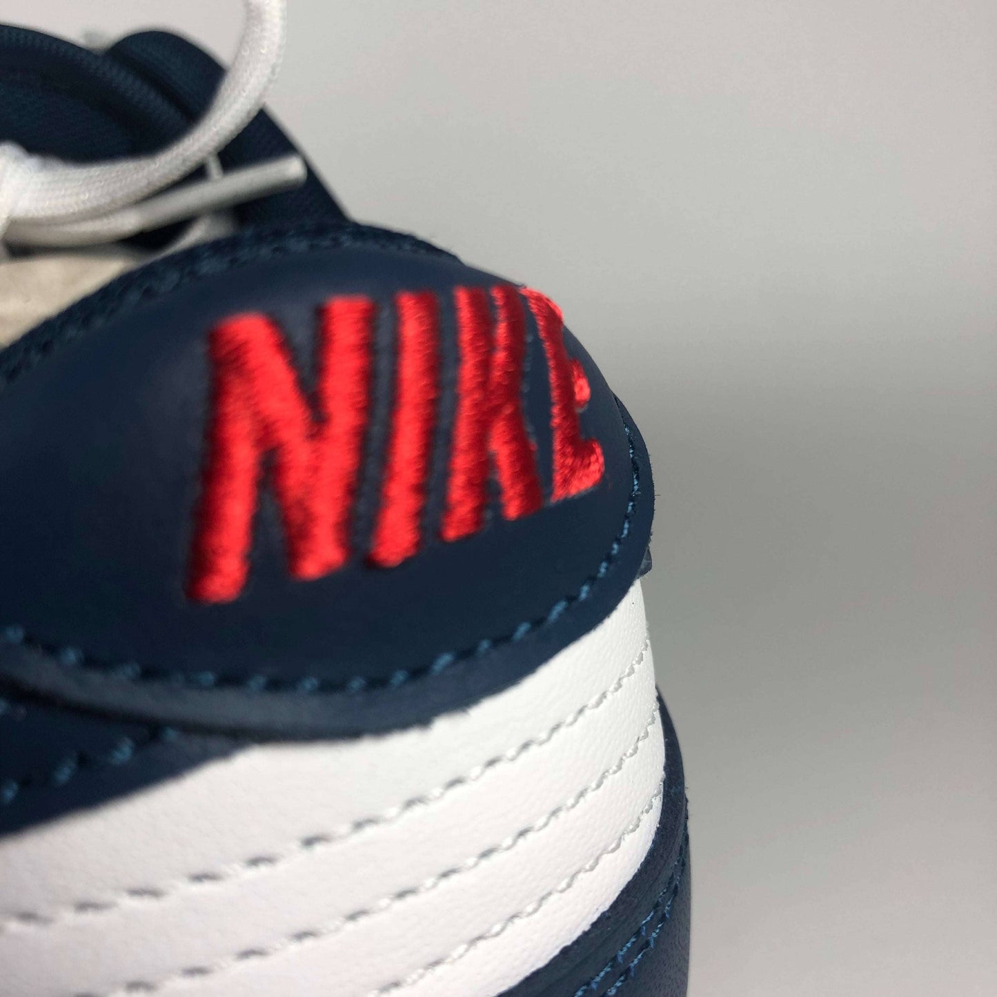 Nike SB Dunk Low Los Angeles Dodgers Back