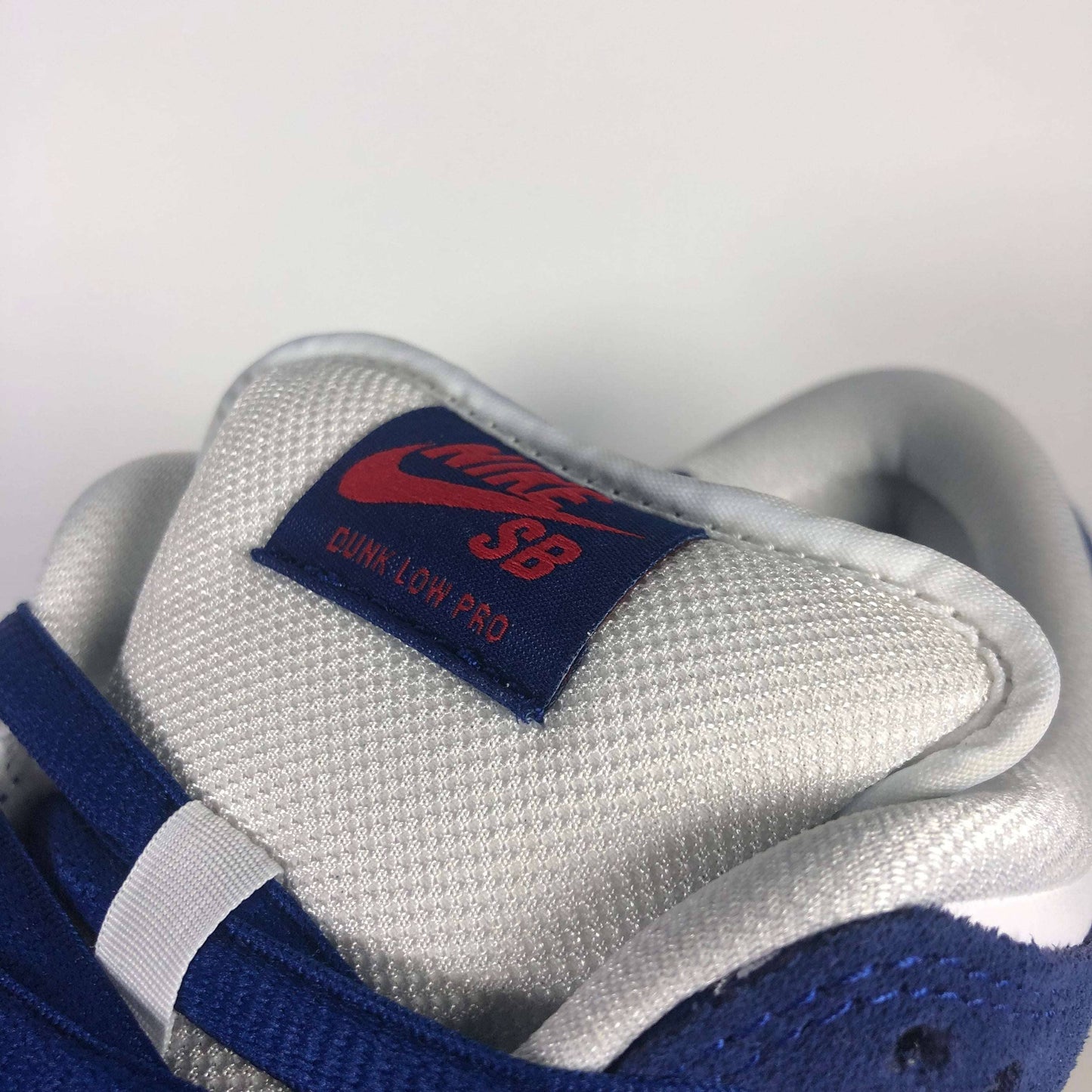 Nike SB Dunk Low Los Angeles Dodgers Tongue