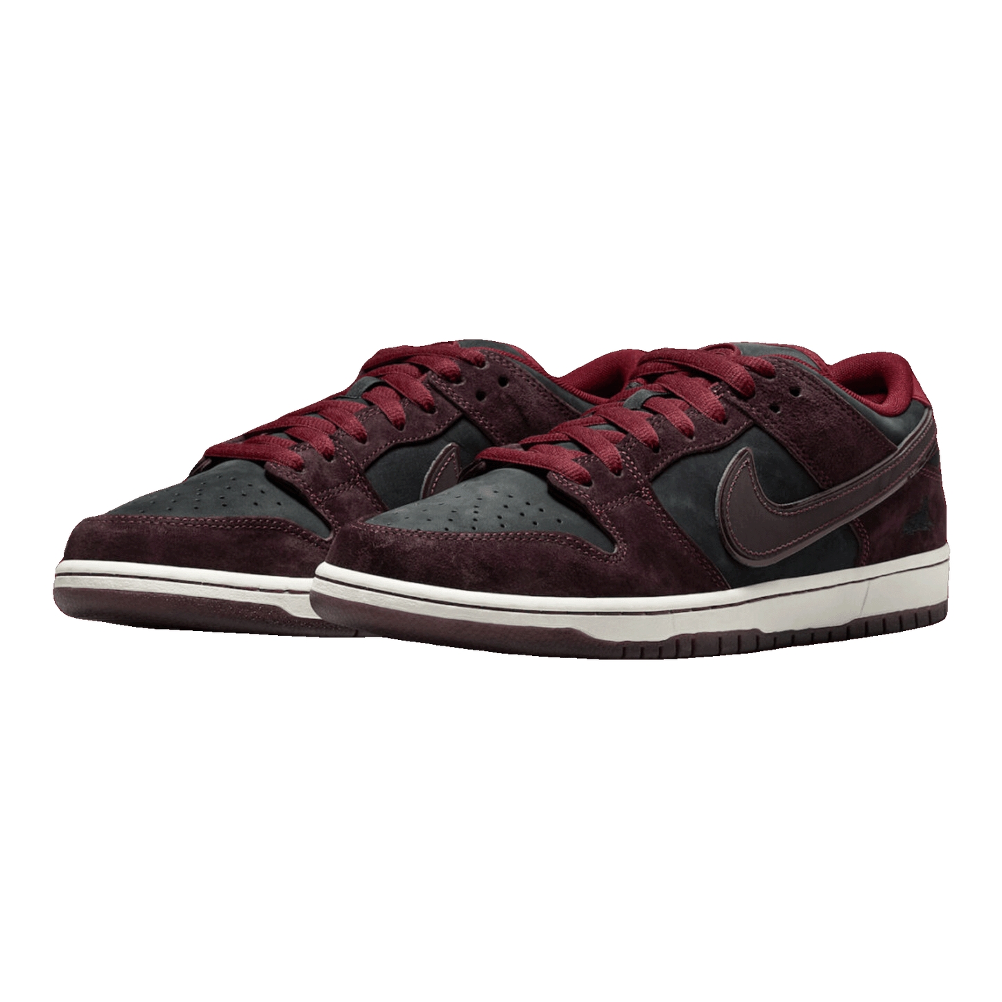 Nike SB Dunk Low Riot Skateshop Side