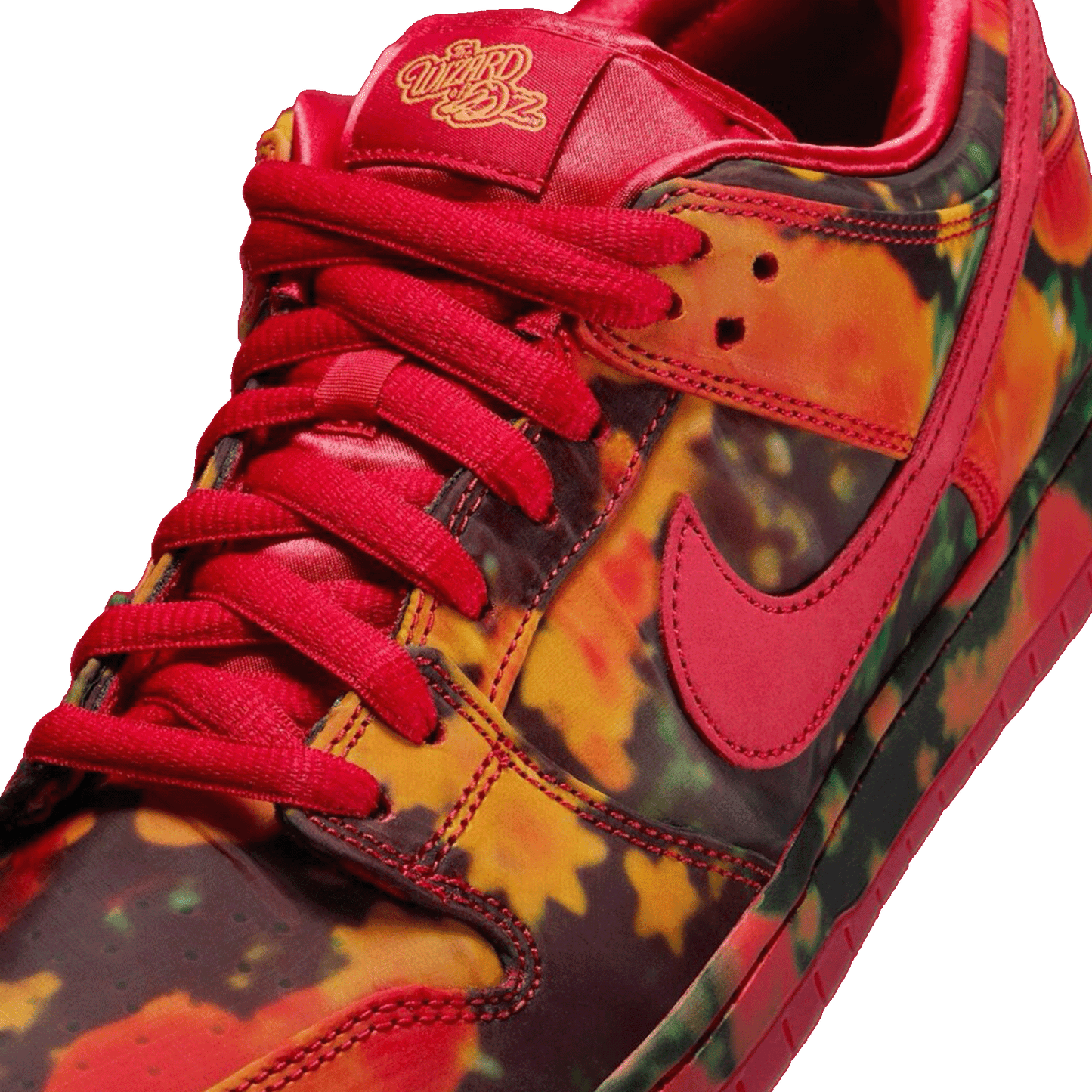 Nike SB Dunk Low The Wizard of Oz Poppy Field Tongue