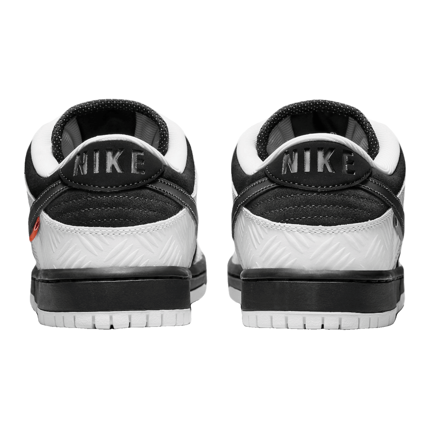 Nike SB Dunk Low TIGHTBOOTH Back