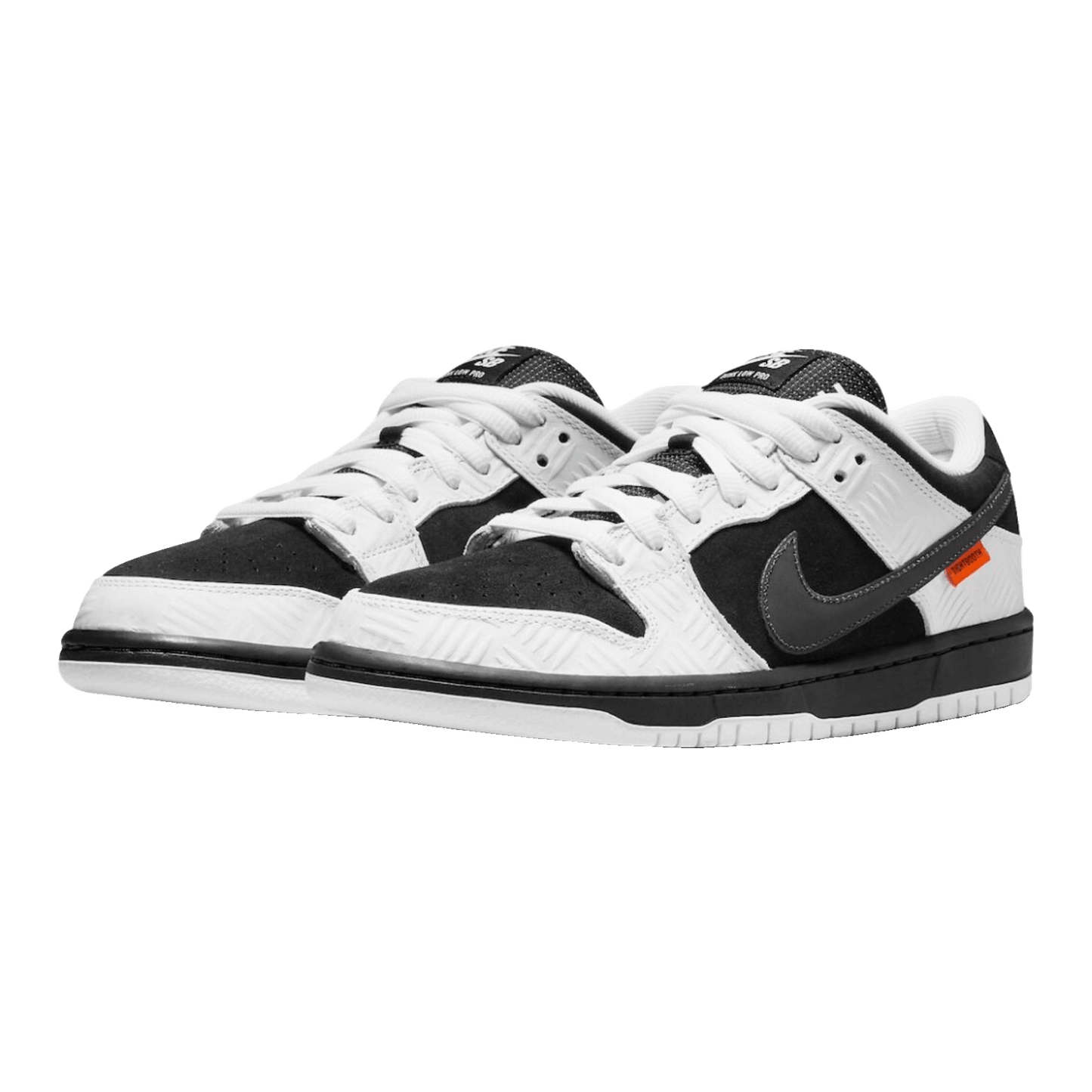 Nike SB Dunk Low TIGHTBOOTH Side