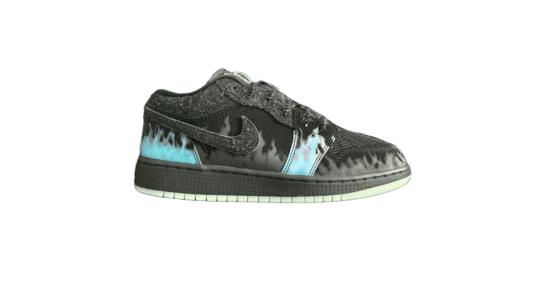 Nike Air Jordan 1 Low Halloween Black Cat Forty Four Sneaker