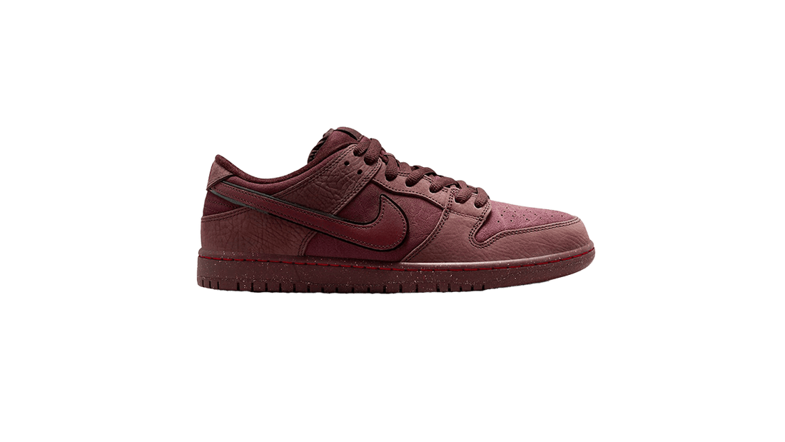 Nike sb dunk low maroon hot sale