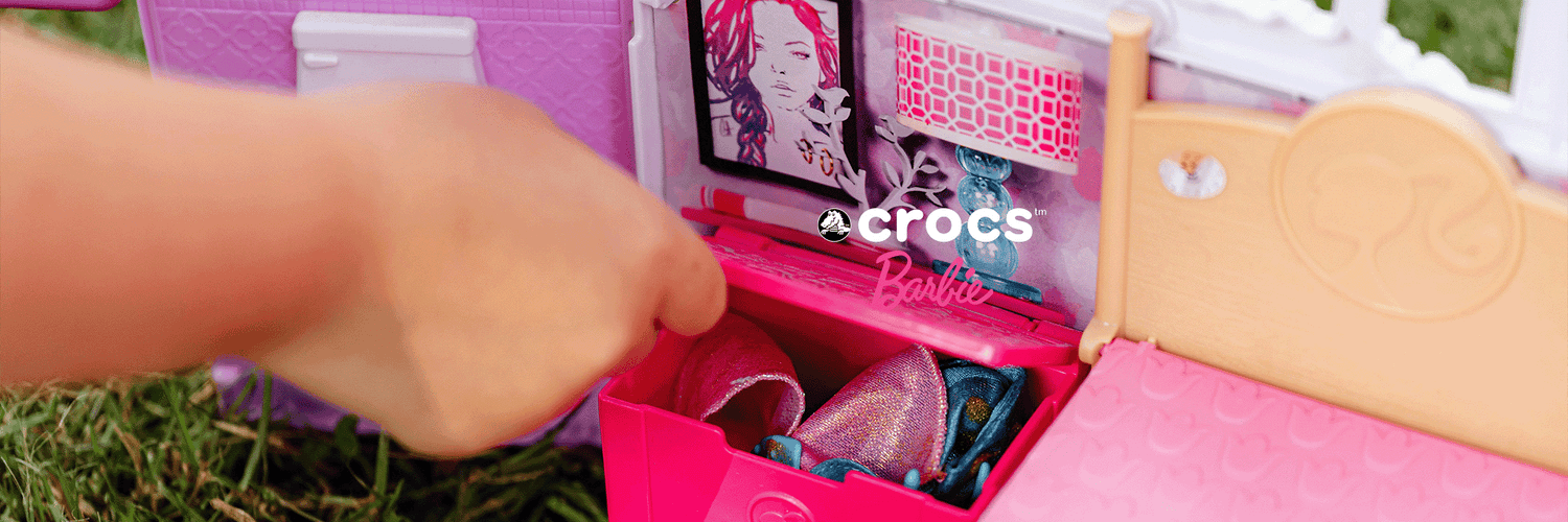 Crocs x Barbie
