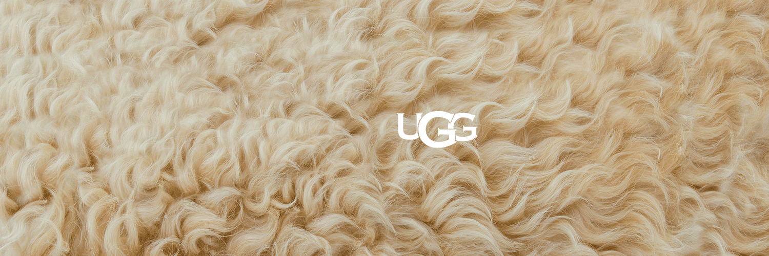 UGG Cozy Slipper