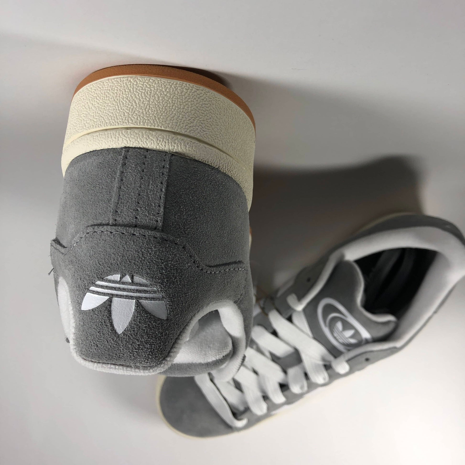 adidas Campus 00s Grey White - HQ8707 Forty Four Sneaker adidas Campus 00s Grey White - HQ8707 Forty Four Sneaker