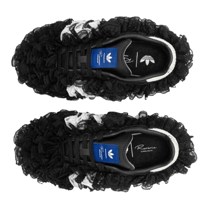 adidas Samba Reverie by Caroline Hú CLOT Black Lace Upper Oben JS2778