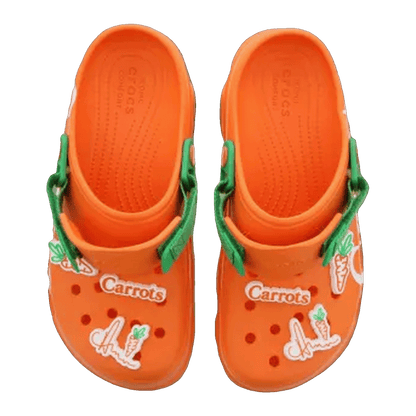 Crocs Classic All-Terrain Clog Carrots Oben
