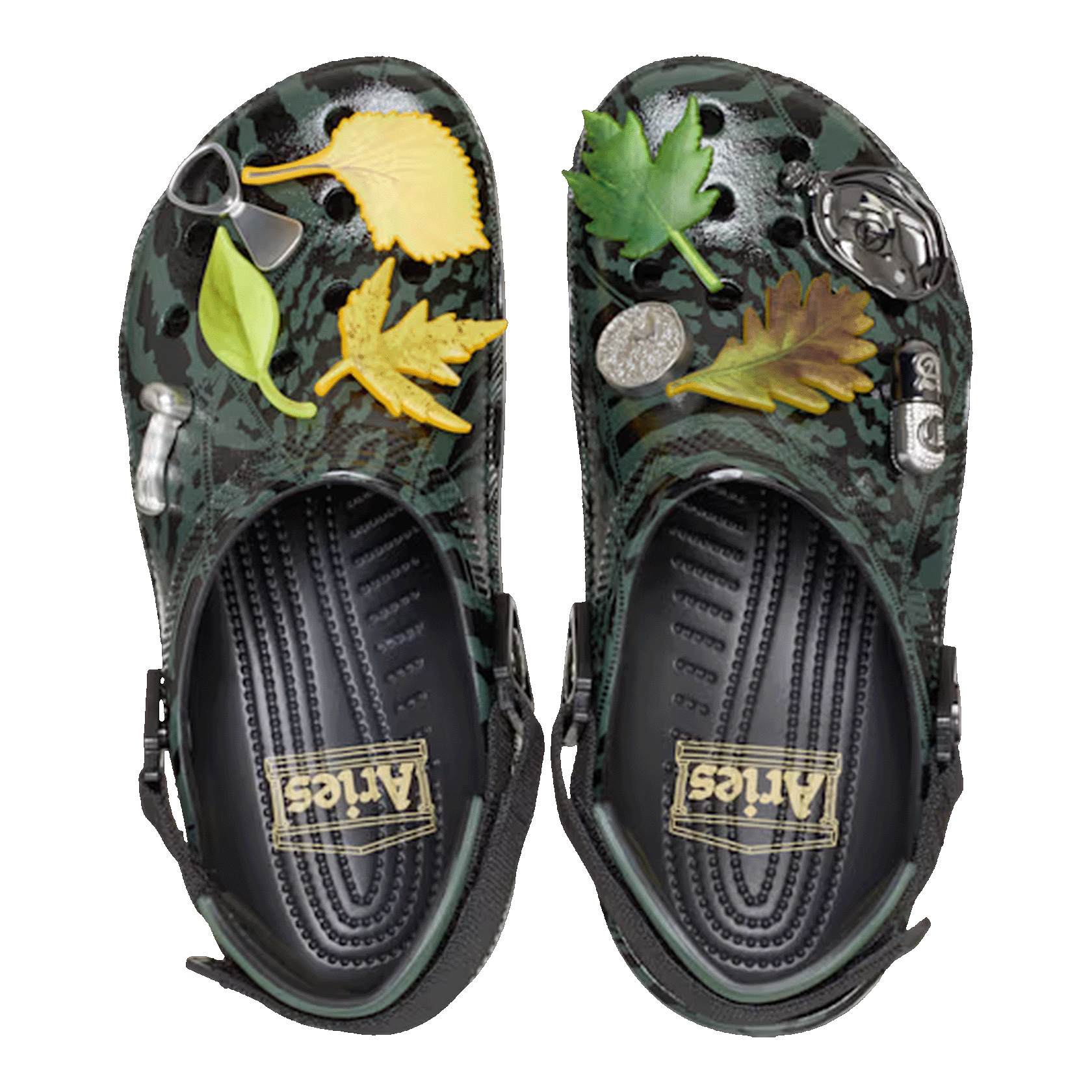 Crocs Classic Clog Aries Arise Black Oben