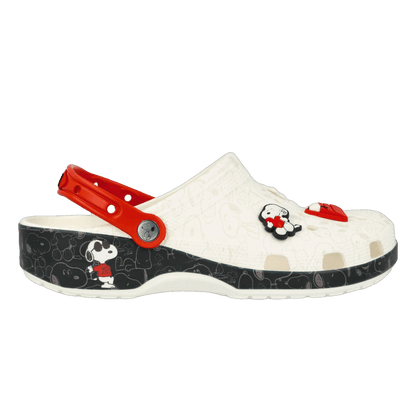 Crocs Classic Clog Peanuts Snoopy