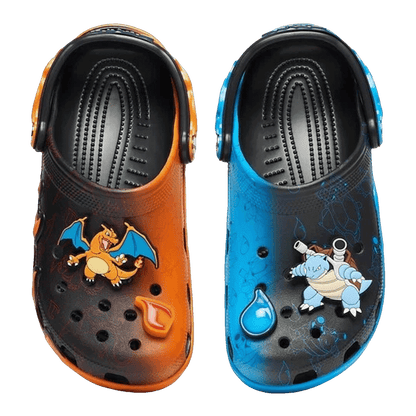 Crocs Classic Clog Pokémon Charizard vs. Blastoise Oben