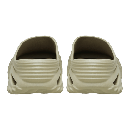 Crocs Echo Wave Clog Moth Back