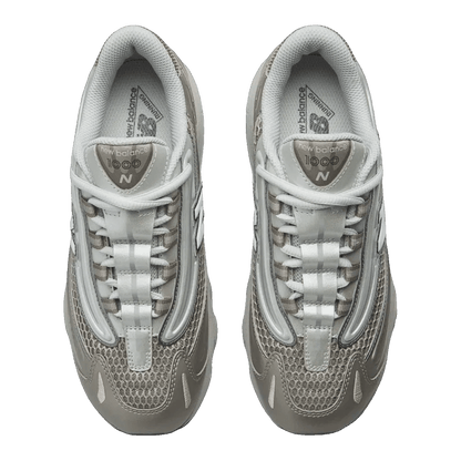 New Balance 1000 Arid Stone Light Silver Metallic (GS) Oben GC1000NK