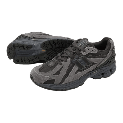 New Balance 1906D size? Exclusive Protection Pack Black Grey Side