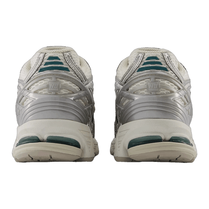 New Balance 1906R Silver Metallic Sea Salt