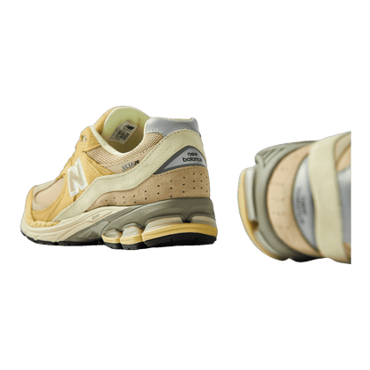 New Balance 2002R AURALEE Yellow Beige Back M2002RE1