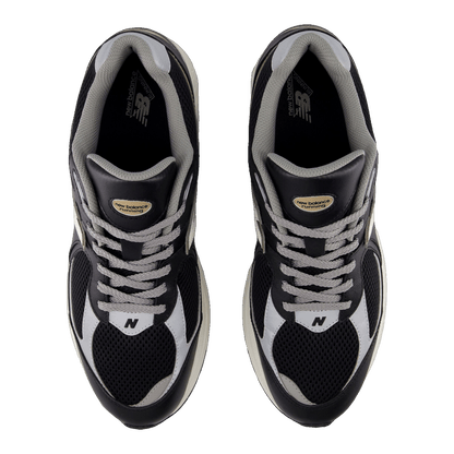 New Balance 2002R Black Sea Salt Gold Metallic Oben M2002RPO
