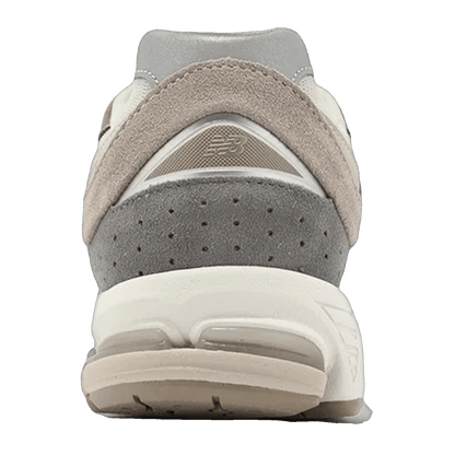 New Balance 2002R Driftwood Sandstone Back M2002RSI