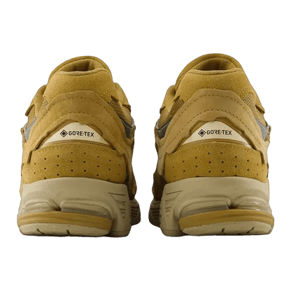 New Balance 2002R Gore-Tex Protection Pack Stucco Back U20027OI