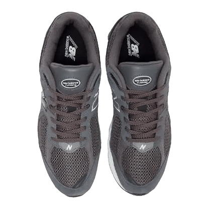 New Balance 2002R Magnet Black Oben