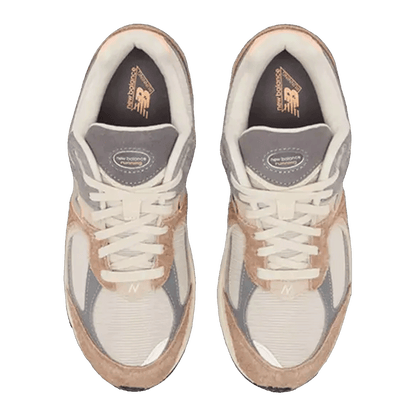New Balance 2002R Mushroom Hazy Peach Oben M2002REJ