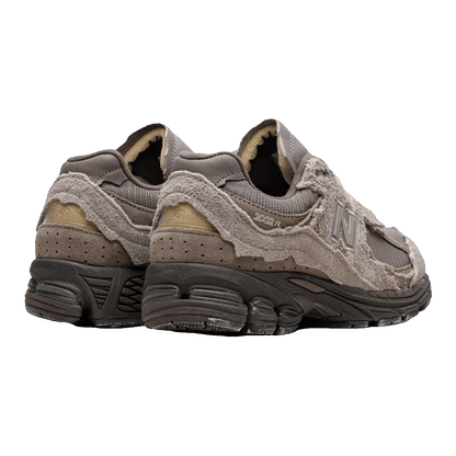 New Balance 2002R Protection Pack Brown Back M2002RD6