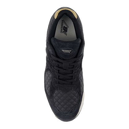 New Balance 2002R Quilted Black Oben M2002RPG