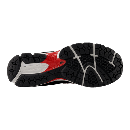New Balance 2002R True Red Black Sohle U2002RZA