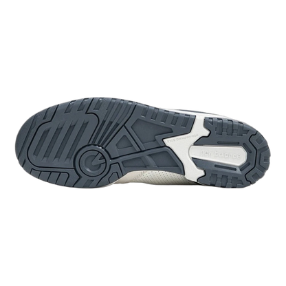 New Balance 550 White Dusty Blue Sohle BB550STG