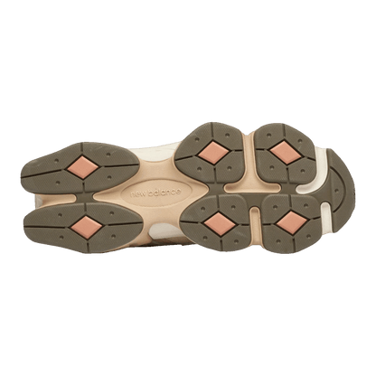 New Balance 9060 Flat Taupe Light Sparrow (Foot Locker Exclusive) (GS) Sohle
