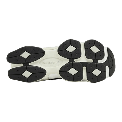 New Balance 9060 Navy Mushroom (GS) Sohle