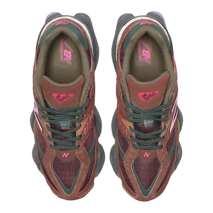 New Balance 9060 Rich Oak Burgundy Oben